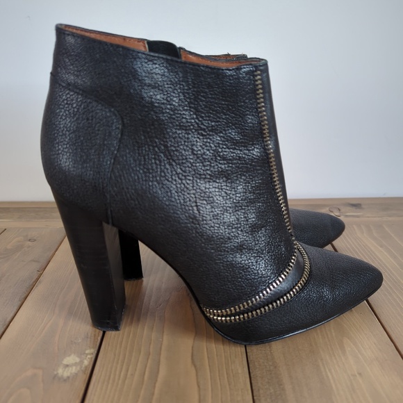 Rebecca Minkoff Black Leather Zipper Ankle Boots - Picture 1 of 14